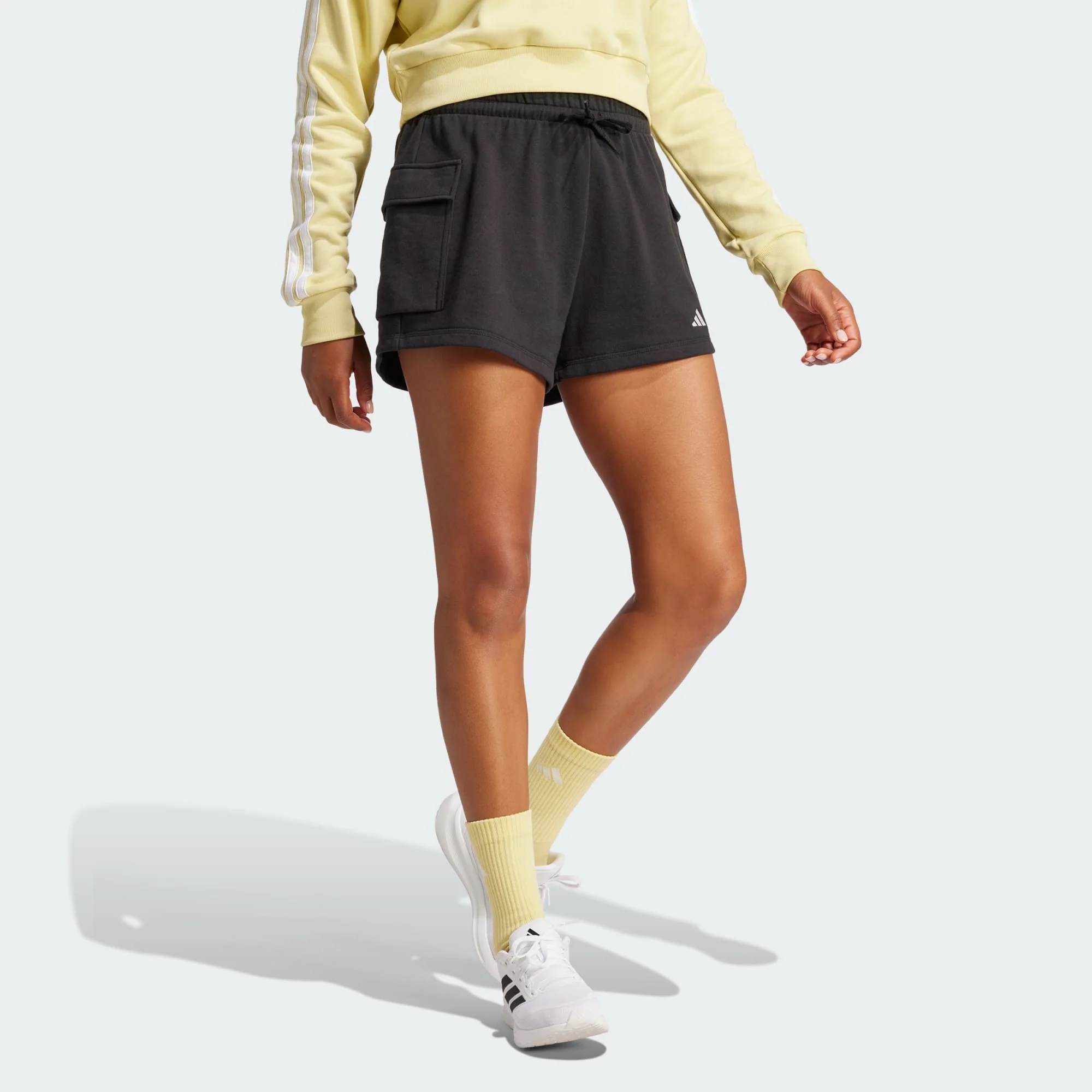 Calções Cargo de Algodão Mulher Adidas Essentials - Image 4
