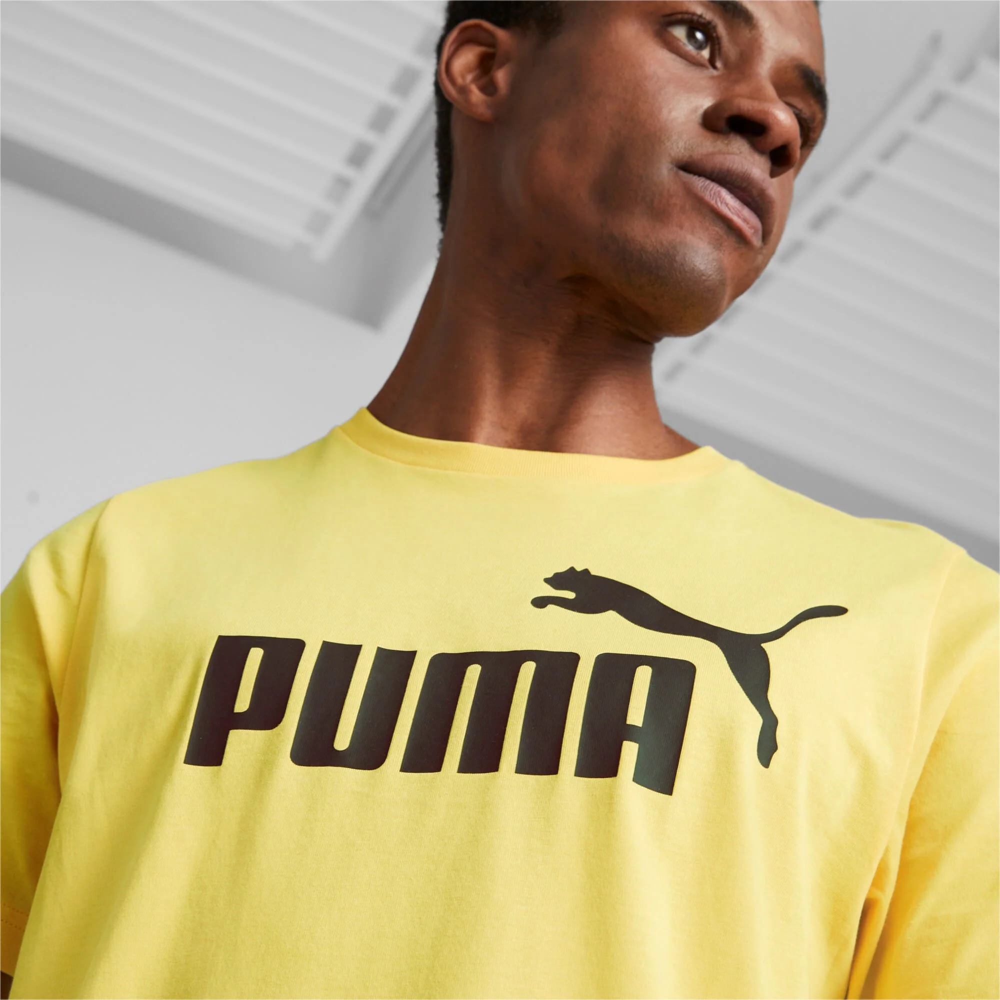 T-shirt Homem Puma Ess Logo - Image 3