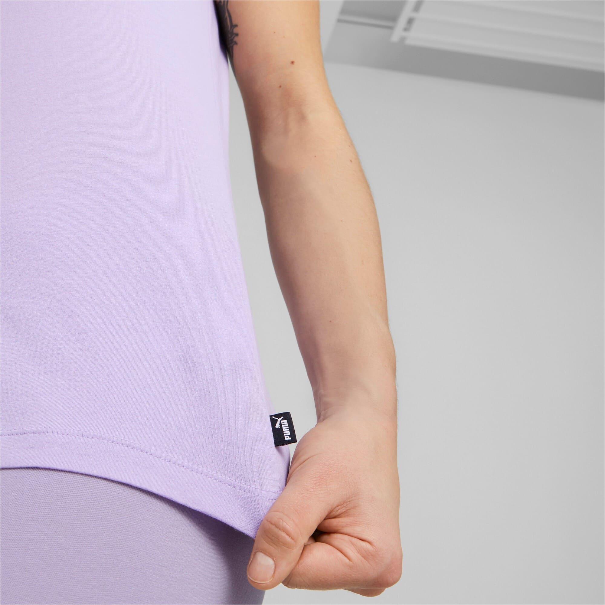 T-shirt Mulher Puma Ess Logo - Image 5