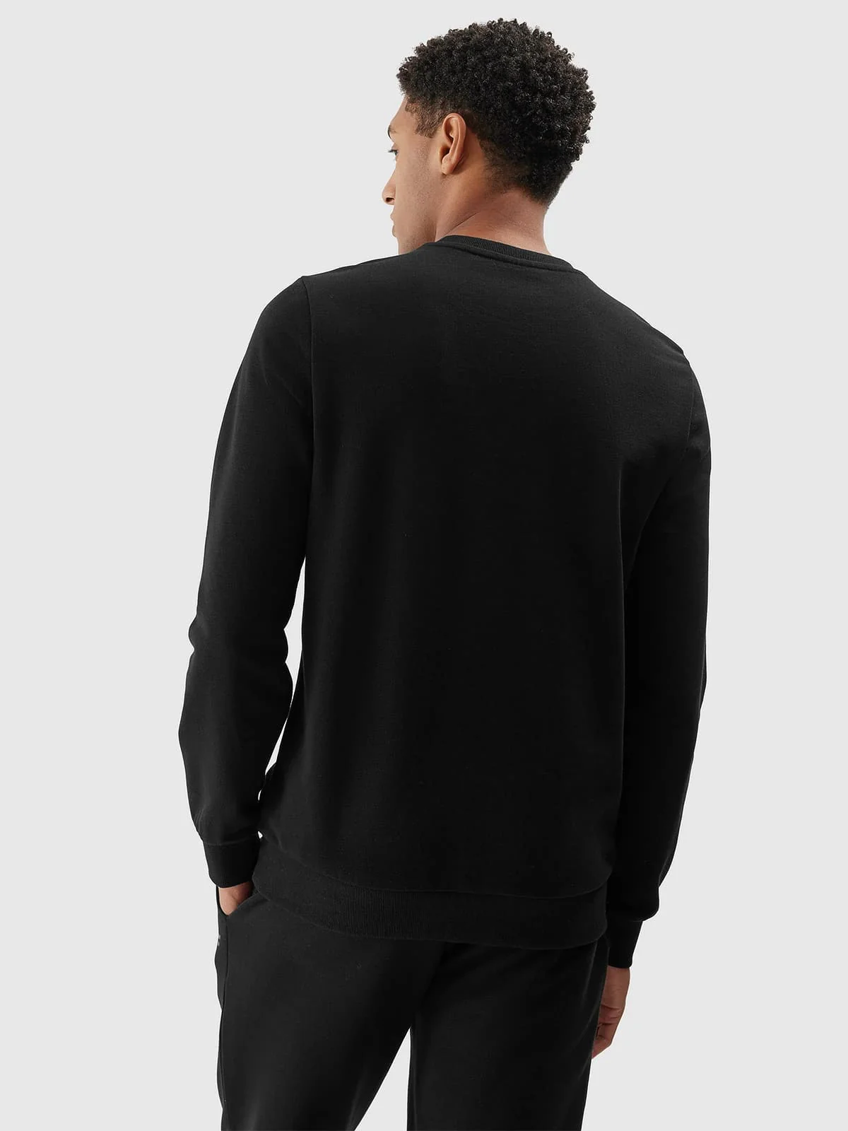 Sweatshirts 4F - Image 6