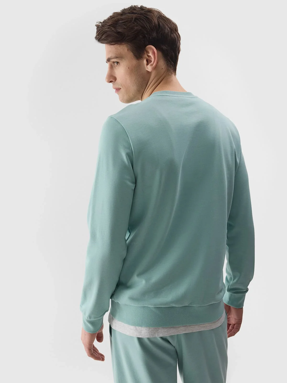 Sweatshirts 4F - Image 5