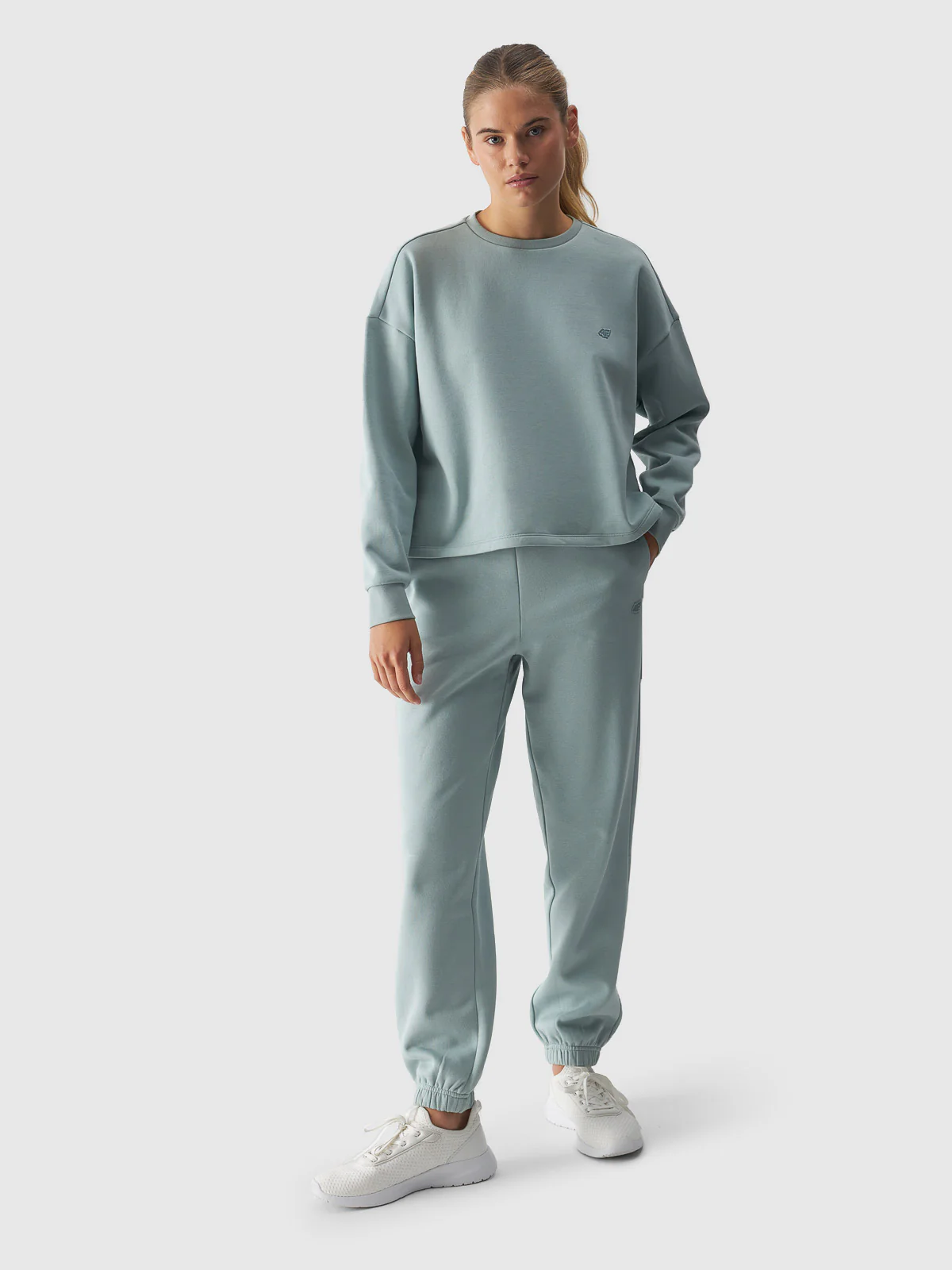 Sweatshirts Mulher 4F - Image 4