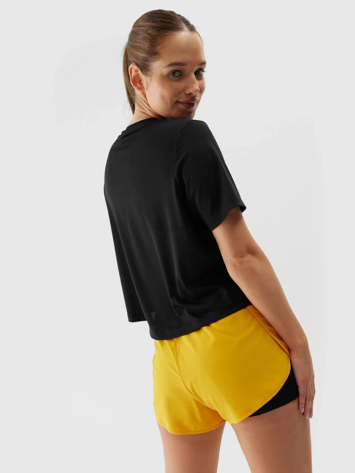 T-shirt Mulher de Treino 4F - Image 6