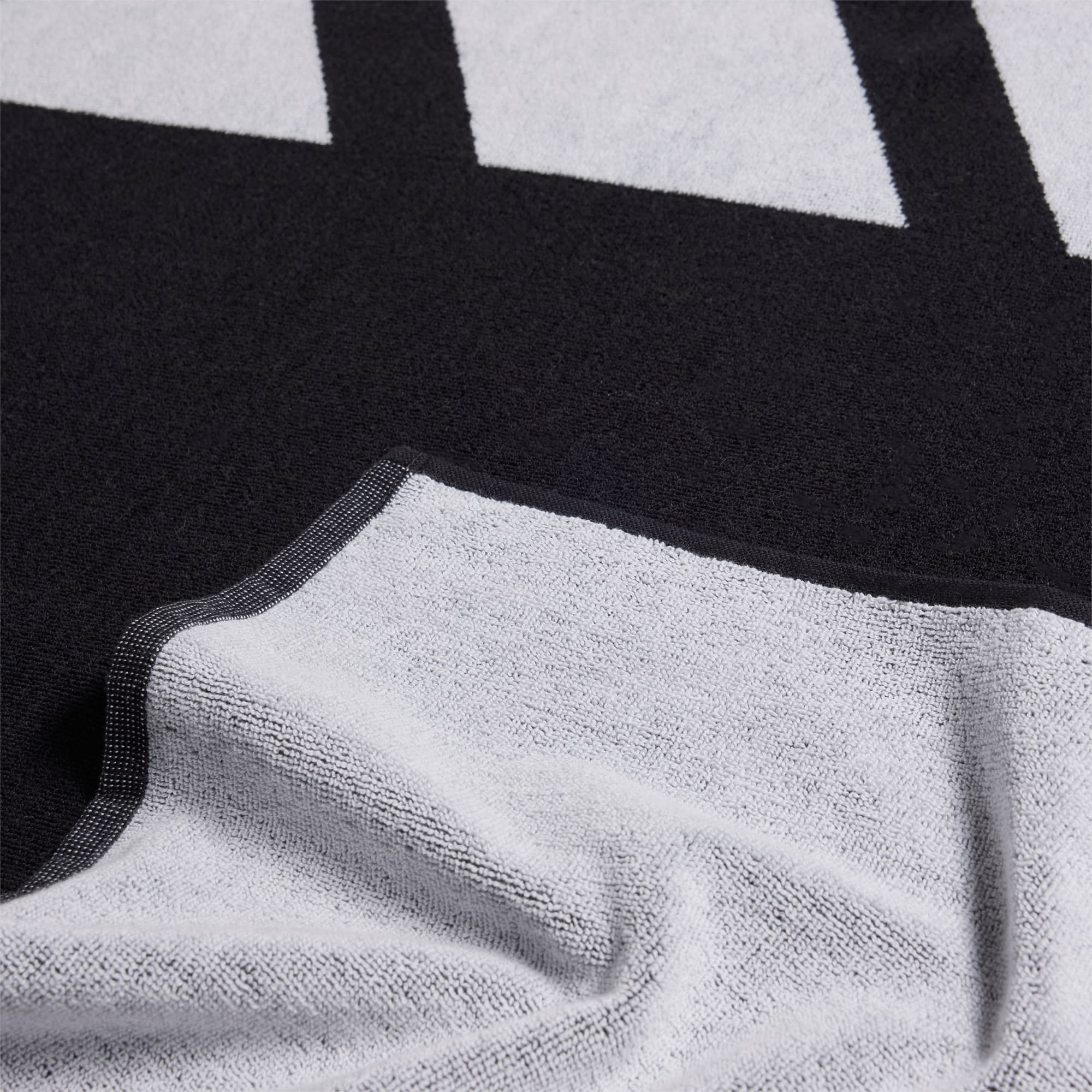Toalha Grande de Algodão Adidas - Image 3